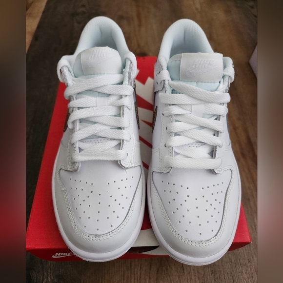 Nike Dunk Low White Pink (GS) - Picture 6 of 12